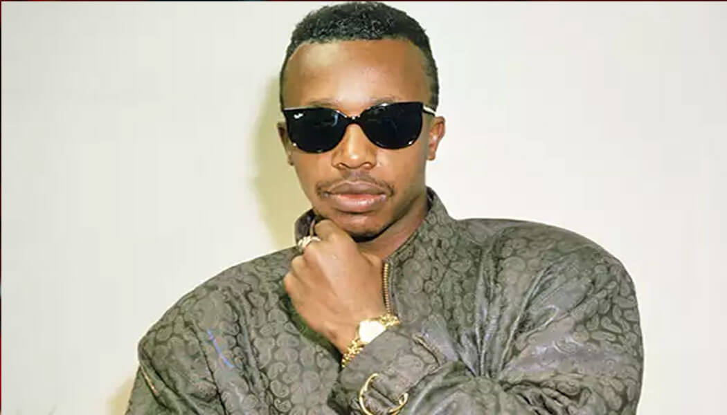 march-30-mc-hammer-was-born-1962-on-this-date-in-hip-hop